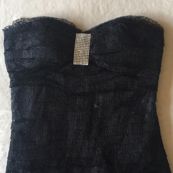 Romeo & Juliet Couture Strapless  Cocktail Party - Picture 2 of 4